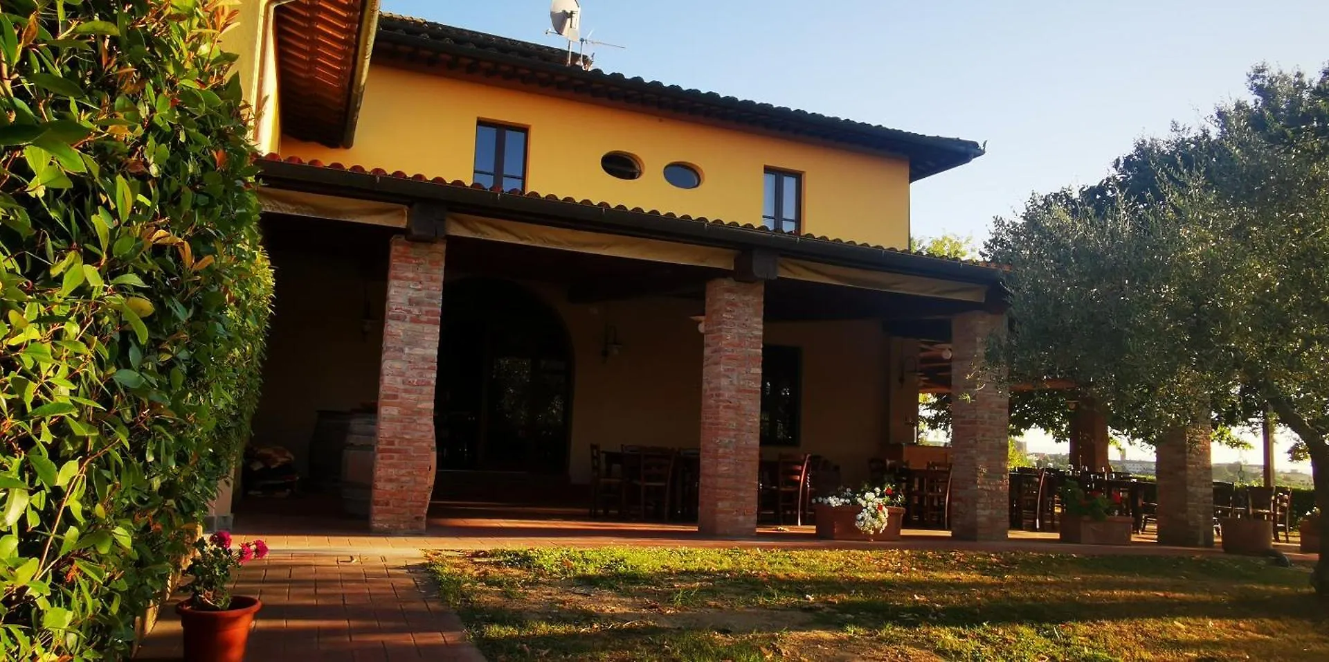 Hotel Agriturismo Cascina Cipressa San Romano