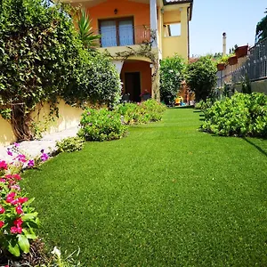 https://casa-con-giardino.in-sardinia.net